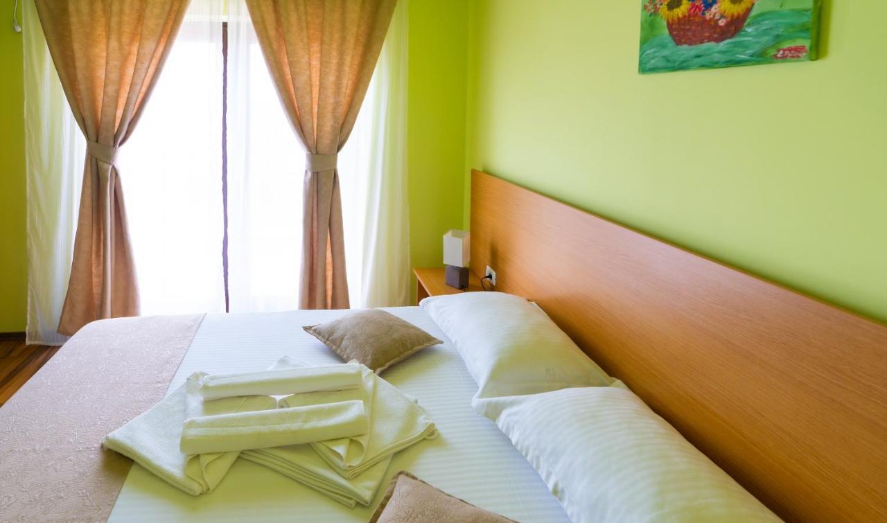Kys House Hotel Techirghiol Exterior photo
